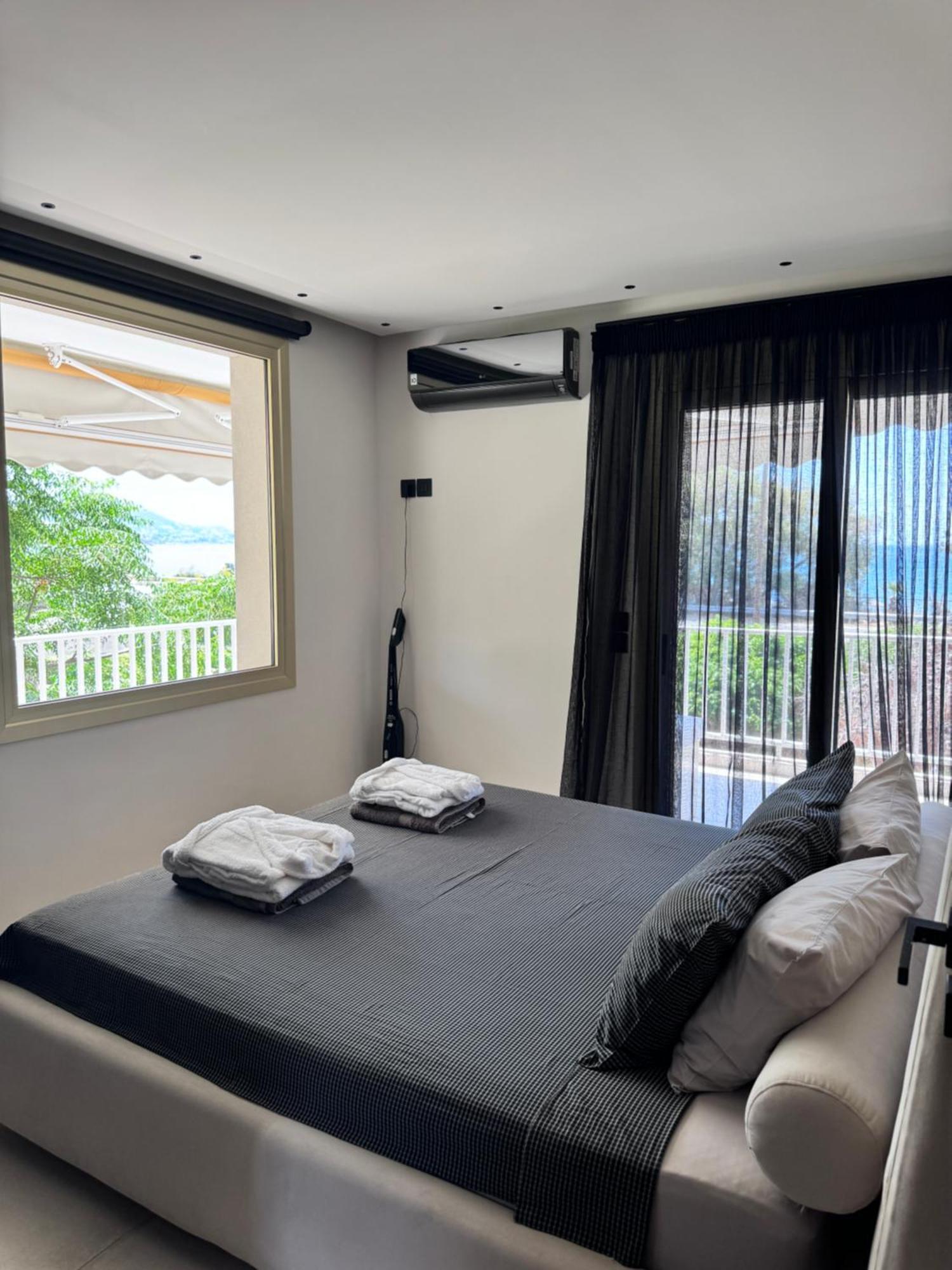 Lagonisi Luxury Appartment 2 By The Sea Exteriör bild